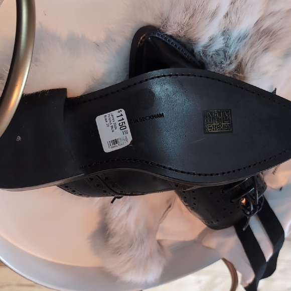 NWT ❤️ Victoria Beckham Classic Black Oxfords - Picture 2 of 8